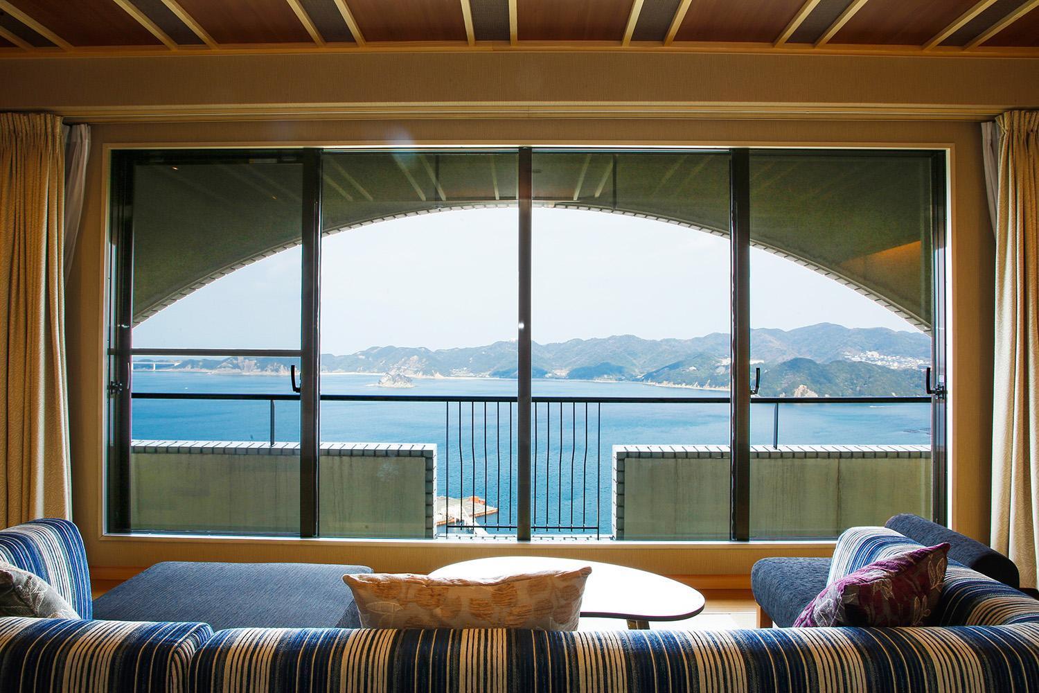 Plaza Awajishima Hotel Minamiawaji Exterior foto